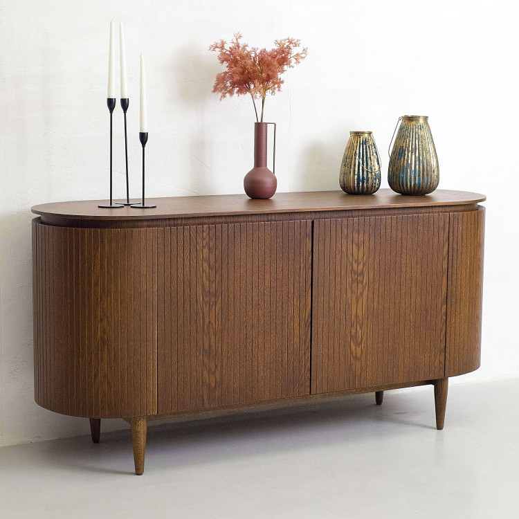 Zaoblená komoda v barvě ořech , Dřevěný nábytek z masívu- 1