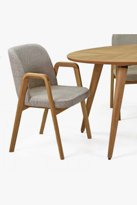 Designový oválný stůl a židle set pro čtyři , Jídelní sety- 1 2