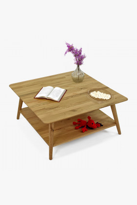 Massiver Eiche Couchtisch mit Regal skandinavisch