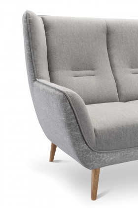 Pohovka trojka na nožičkách , Pohovky- 1 2