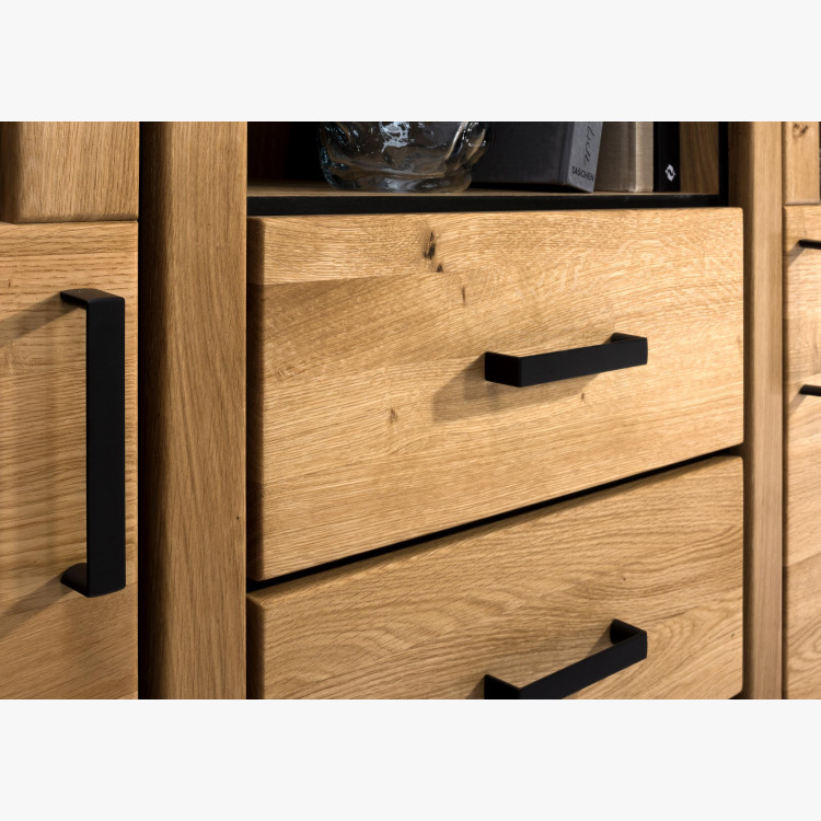 Dlhá dubová komoda s černými úchytkami , Komody- 9