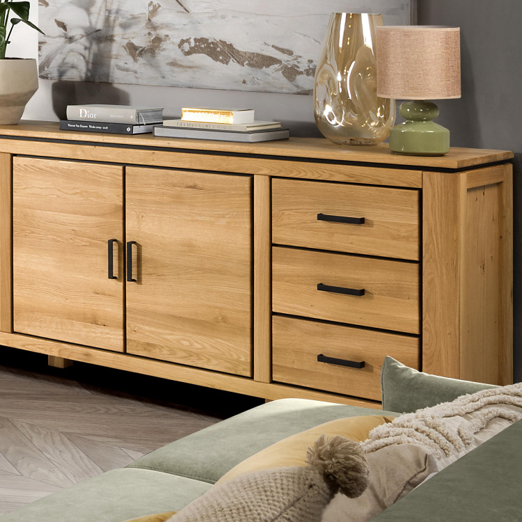 Dlhá dubová komoda s černými úchytkami , Komody- 5