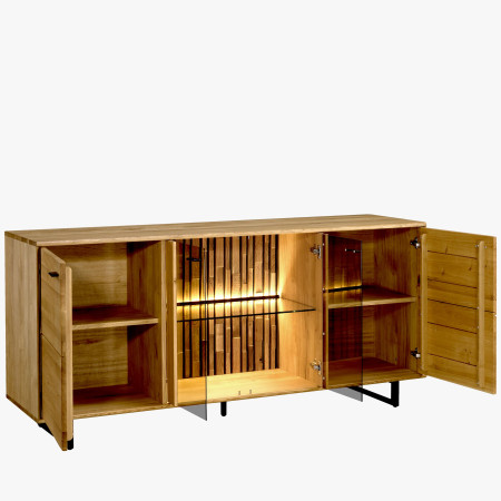 Dlouhá komoda se sklem a dvířky na kovových nohách