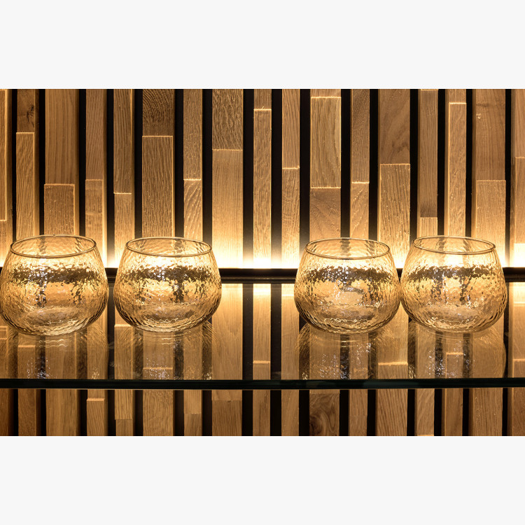 Dubový konferenční stolek na nožičkách