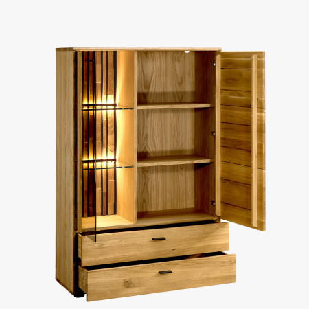 Vysoká komoda dřevěná se sklem