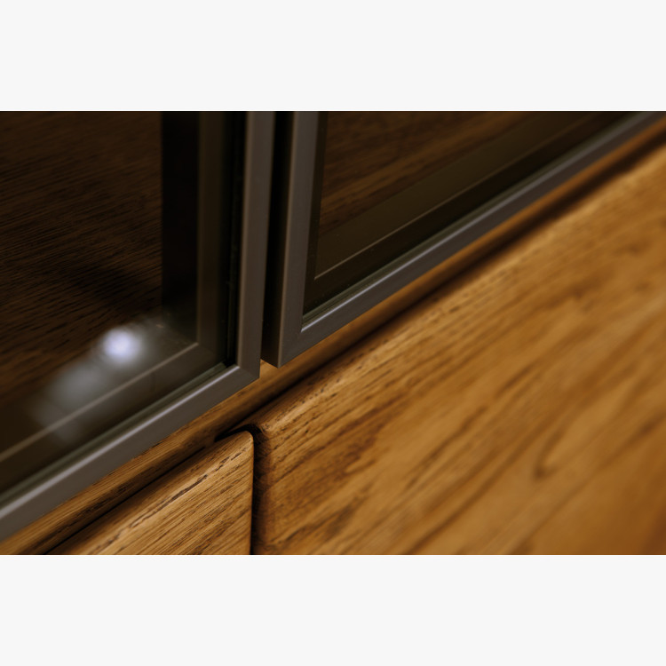 Skleněná dubová vitrina, Nice 05 dub ořech