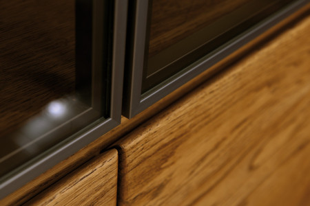 Skleněná dubová vitrina, Nice 05 dub ořech