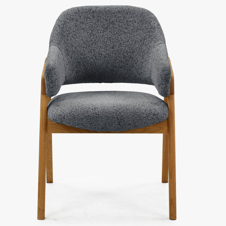 Dubova židle v tmavé barvě