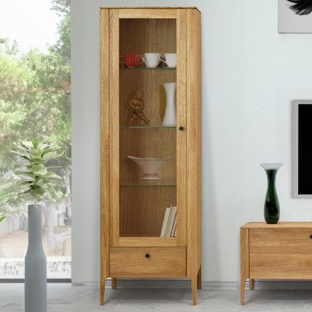 Dřevěná obývací stěna ze dřeva dub