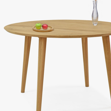 Dubový kulatý stůl o průměru 120 cm
