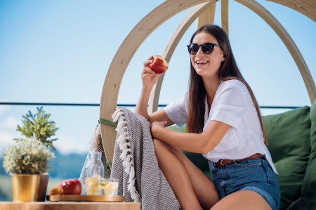 Houpací křeslo zelené