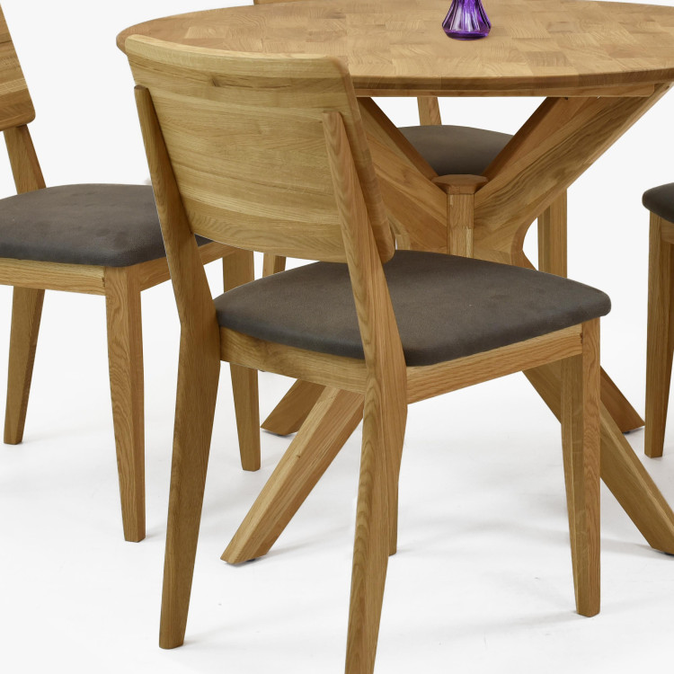 Sestava okruhlý stůl a 4 židle do jídelny