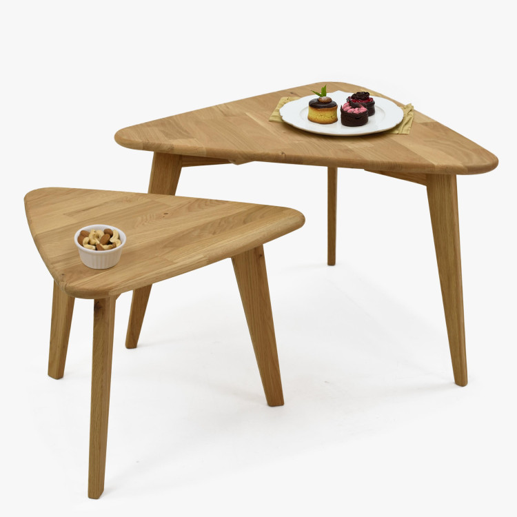 Sada dvou dřevěných stolků