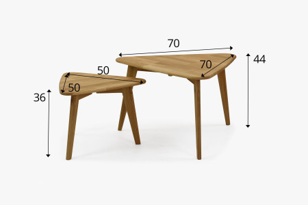 Sada dvou dřevěných stolků