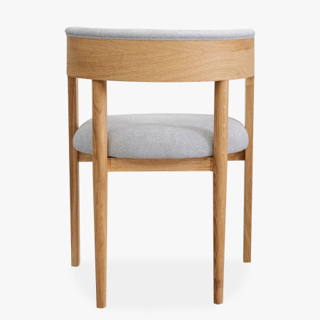 Luxusní dubové křeslo v šedě látce