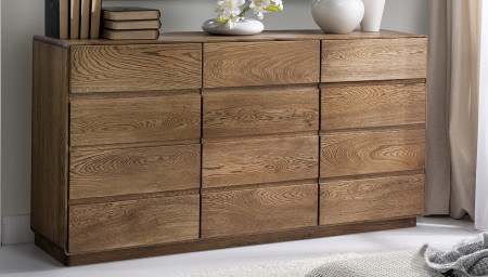 Dřevěná dubová komoda, helsinki 49 ON