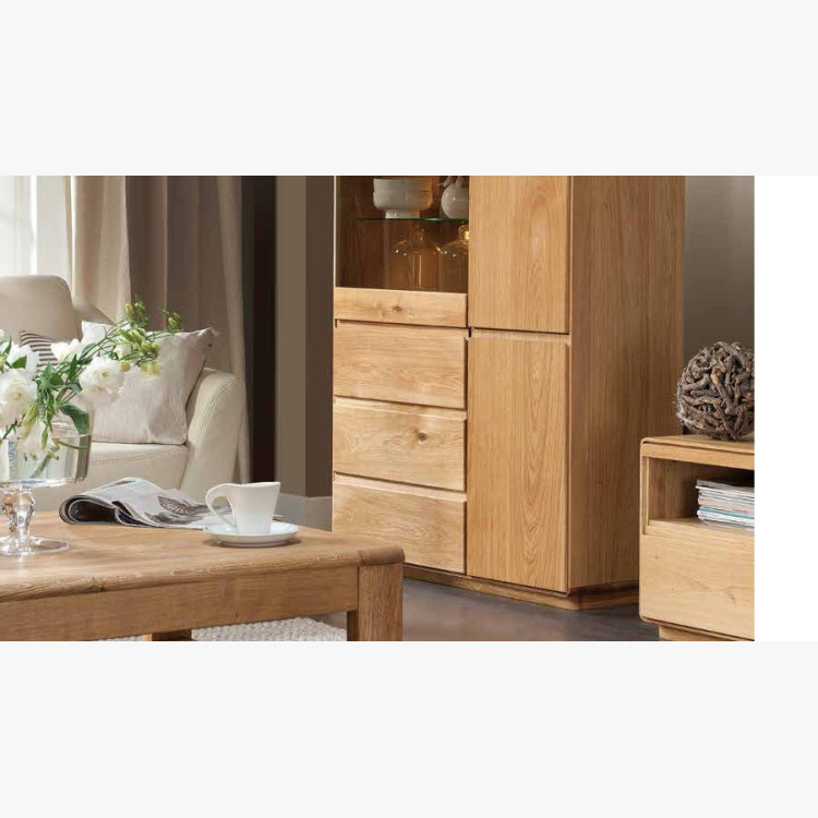 Dubová vitrina, Helsinki 45 ON