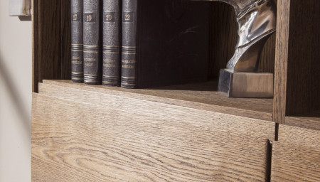 Regál z dubu malý, helsinki 11 DP