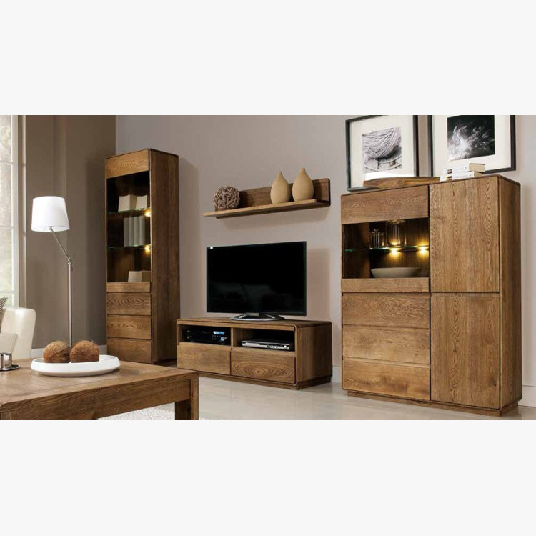 Dubová vitrina, Helsinki 45 DP