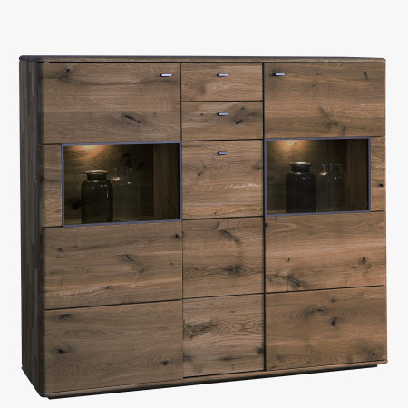 Vysoká a dlouhá komoda s dvěmi prosklenýma okny, Typ 47 DP