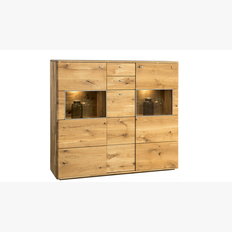 Vysoká a dlouhá komoda s dvěmi prosklenýma okny, Typ 47 DP