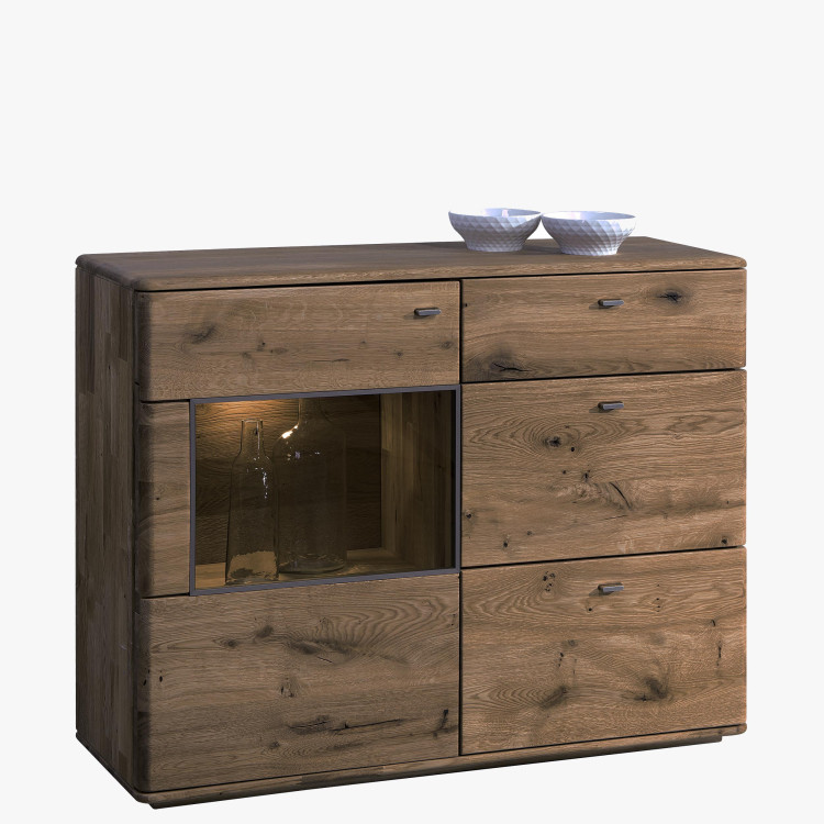 Nízká komoda s jednou prosklenou částí z dubu DP