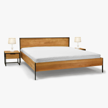 Dubová manželská postel , kovové nohy 180 x 200