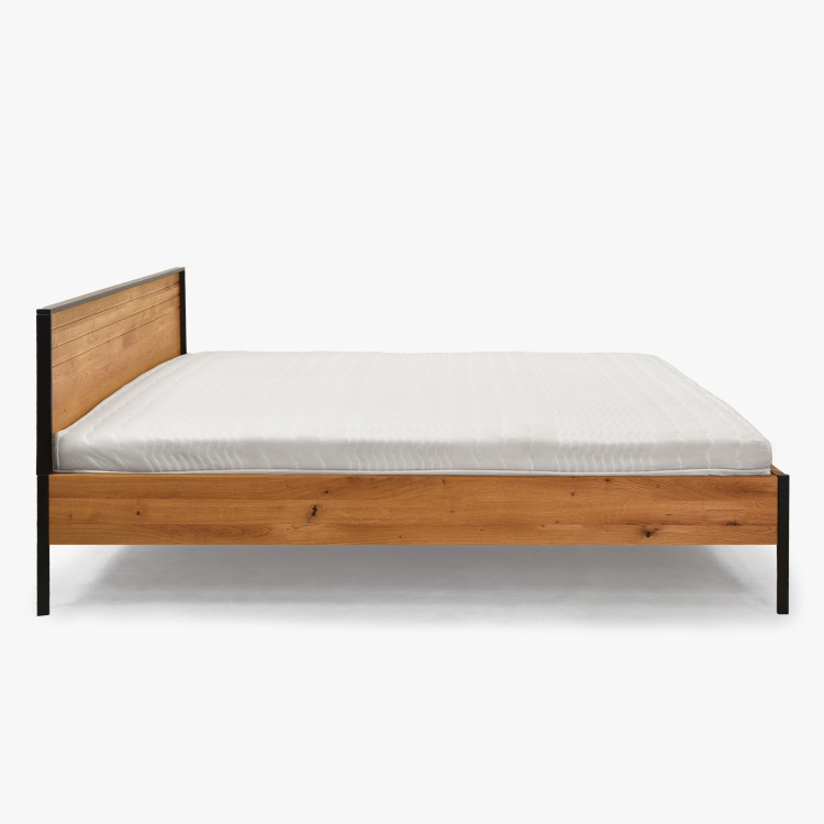 Dubová manželská postel , kovové nohy 180 x 200