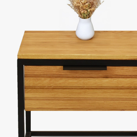 Dubový noční stolek z kovovýma nohama