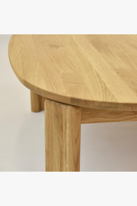 Dubový konferenční stolek 75 x 75 cm 2