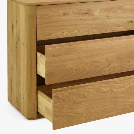 Dubová komoda se zásuvkami 120 cm široká