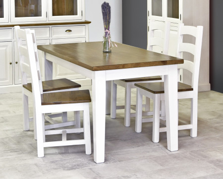 Dřevěná židle v provence stylu, France