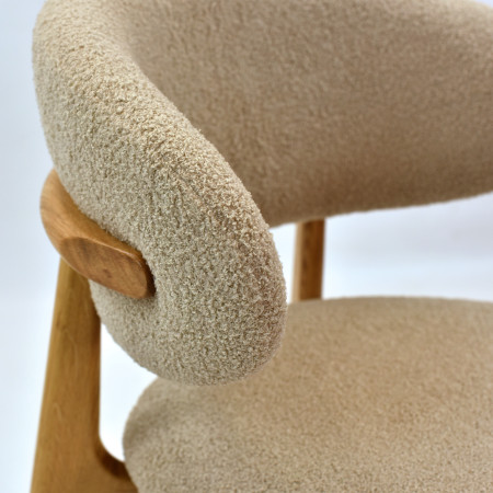 Prémiova dubová židle s béžovým čalouněním