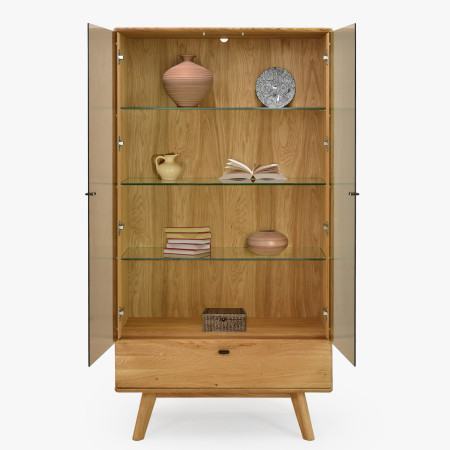 Dvoudveřová masivní vitrína na nohou