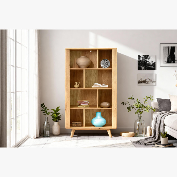 Dubový regál na nohou