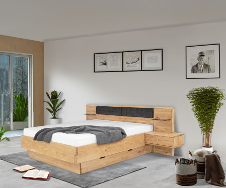 Dubová postel s nočními stolky a úložným prostorem