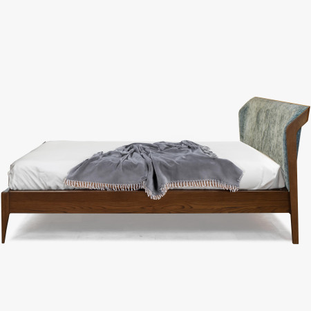 Retro postel s čaluněným čelem - zeleným 180 x 200 cm