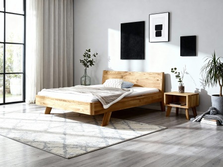 Dubový noční stolek Marina