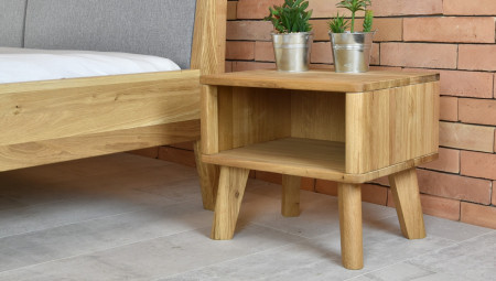 Postel z masivu - látkové čelo šedé Marina 160 x 200 cm