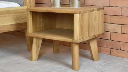 Postel z masivu - látkové čelo šedé Marina 160 x 200 cm