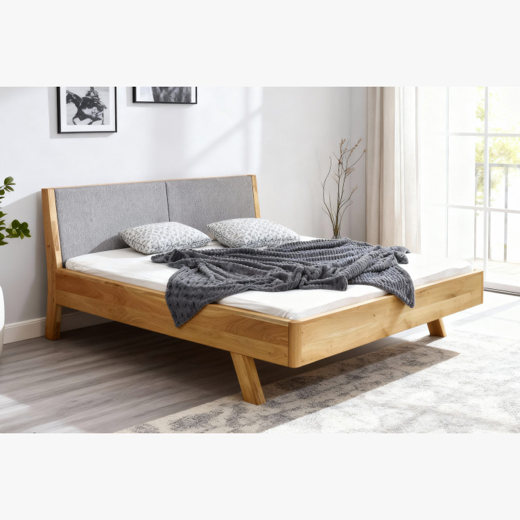 Postel z masivu - látkové čelo šedé Marina 180 x 200 cm