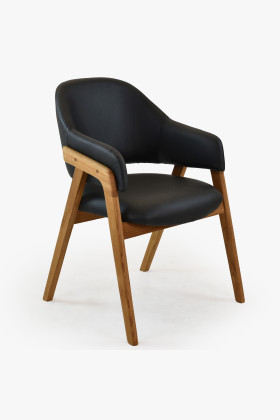 Eichenstuhl mit Armlehnen, schwarz