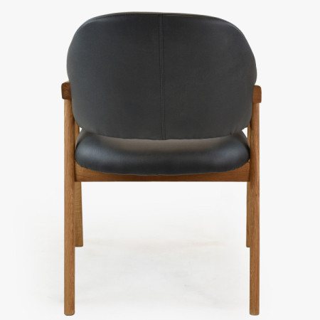 Eichenstuhl mit Armlehnen, schwarz