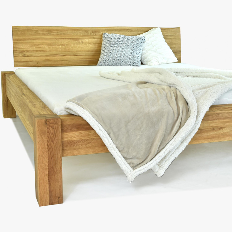 Man­del­bett aus massiver Eiche, Dunaj 180 x 200 cm