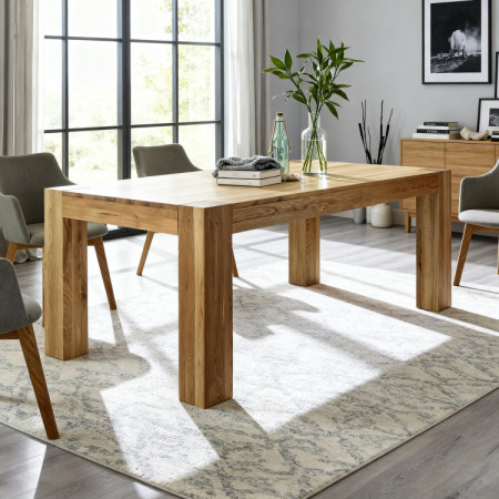 Moderne Sessel mit Armlehne einschließlich Tisch