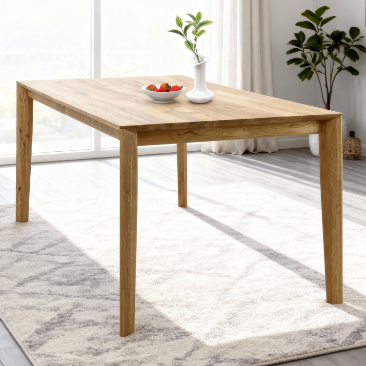 Sestava Eichenholztisch und 4 Stühle