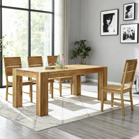 Massiver Eichen-Esstisch 180×100 cm mit 4 Holzstühlen