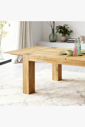 Modernes Esszimmer-Set aus Massivholz 2