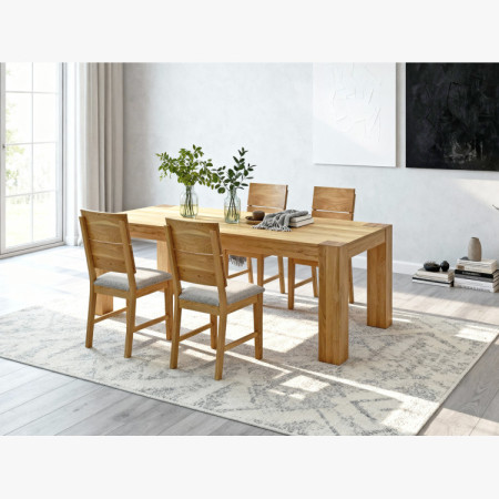 Massiver Esstisch aus Eiche 220×100 cm mit 4 skandinavischen Stühlen