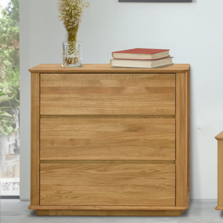 Premiäre Eichenkommode mit 3 Schubladen